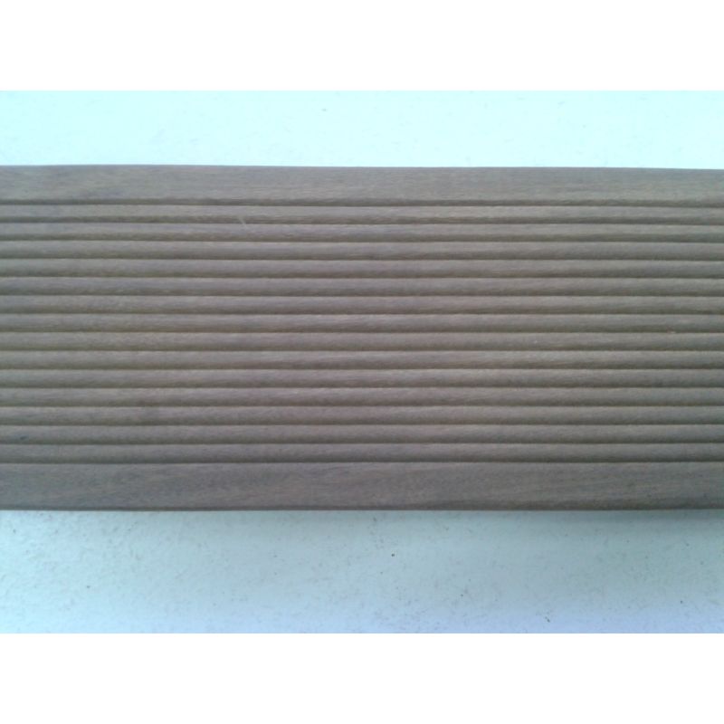 Deck em ipê 90x20 mm - Ranhurado